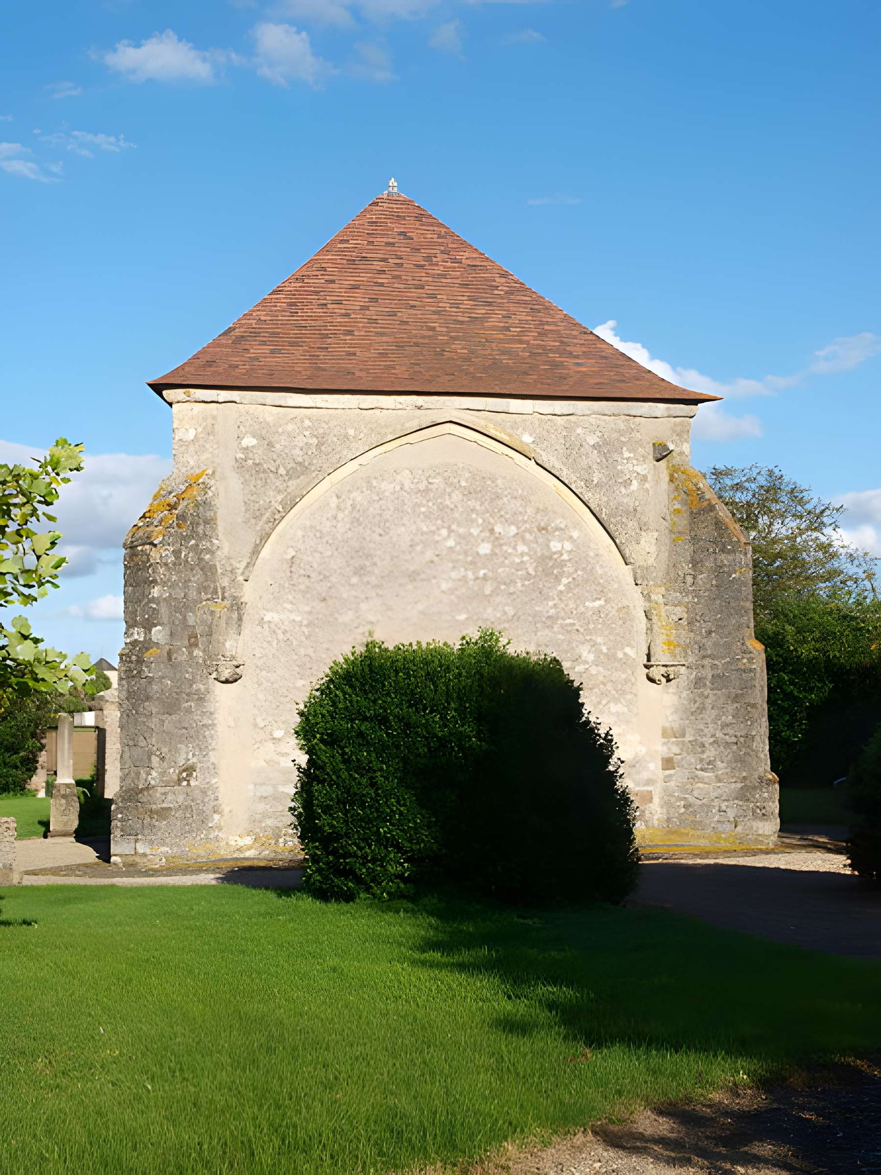 Cimetière désaffecté