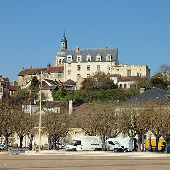 Photo de Ancien château des Comtes de Gondi