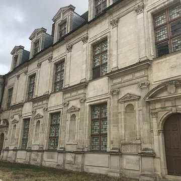 Ancien château des Comtes de Gondi