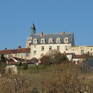 Ancien château des Comtes de Gondi