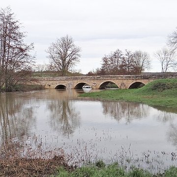 Pont sur le Serein