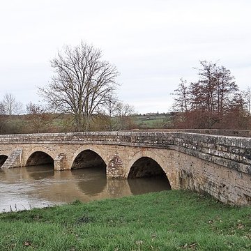 Pont sur le Serein