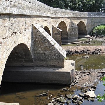 Pont sur le Serein