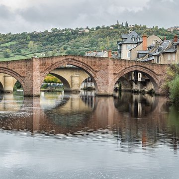 Pont Vieux dEspalion