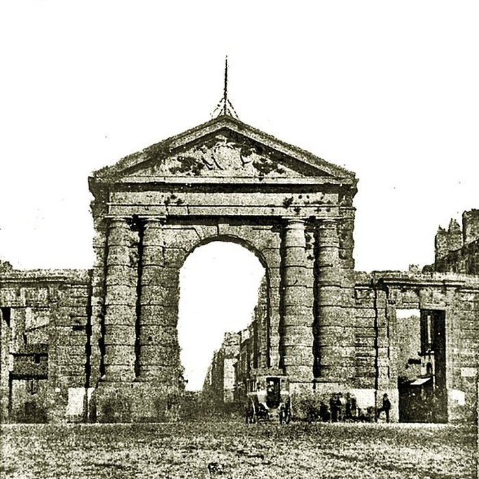 Photo de Porte dAquitaine de Bordeaux