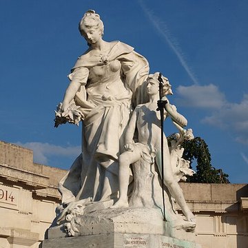 Monument aux morts de larrondissement de Sens