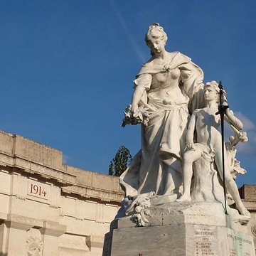 Monument aux morts de larrondissement de Sens