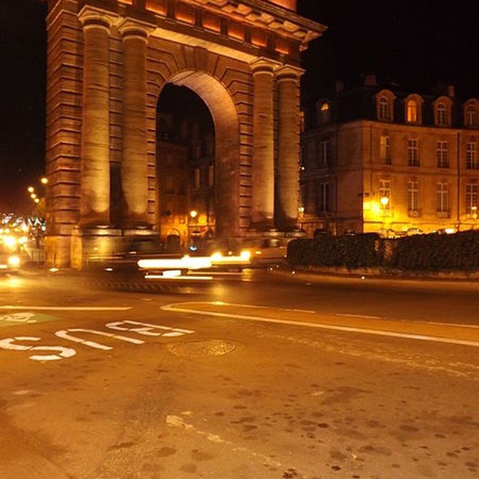 Photo de Porte de Bourgogne à Bordeaux