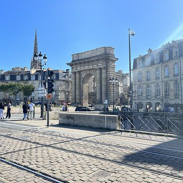 Porte de Bourgogne à Bordeaux