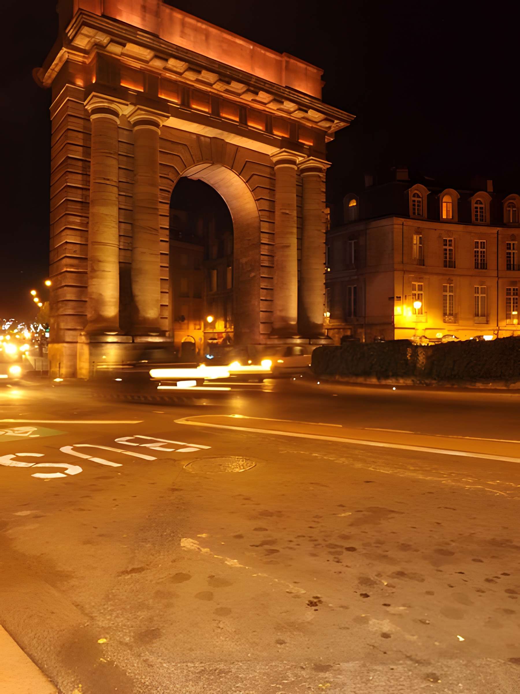 Porte de Bourgogne à Bordeaux