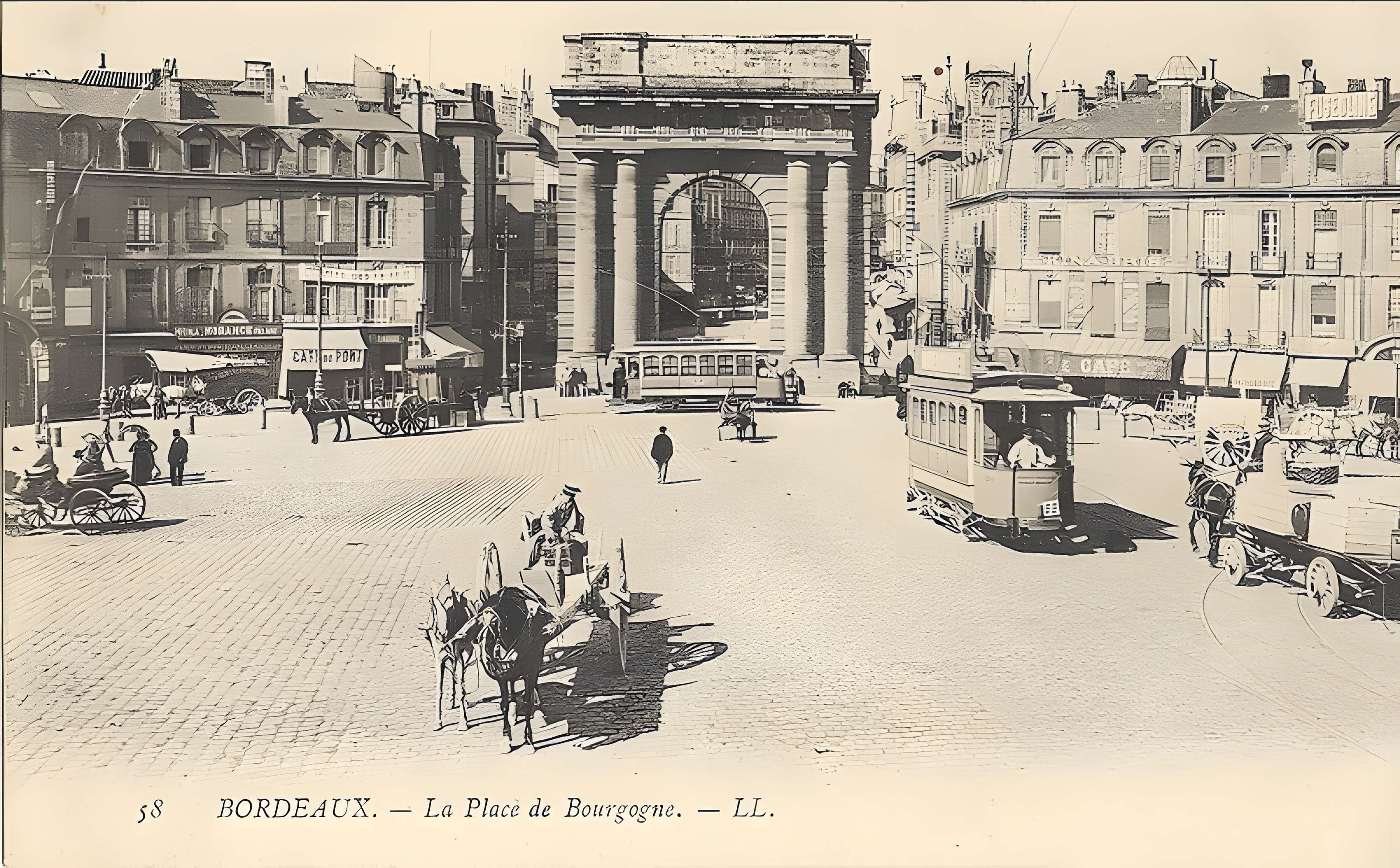 Porte de Bourgogne à Bordeaux
