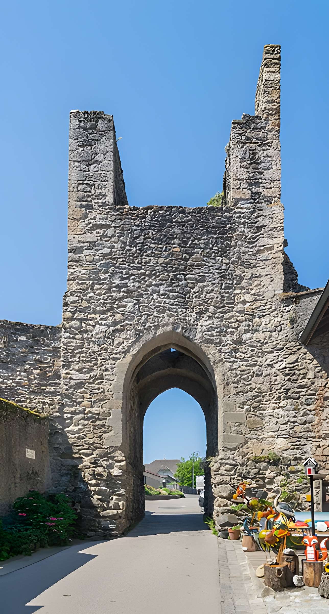 Porte de Genève à Yvoire