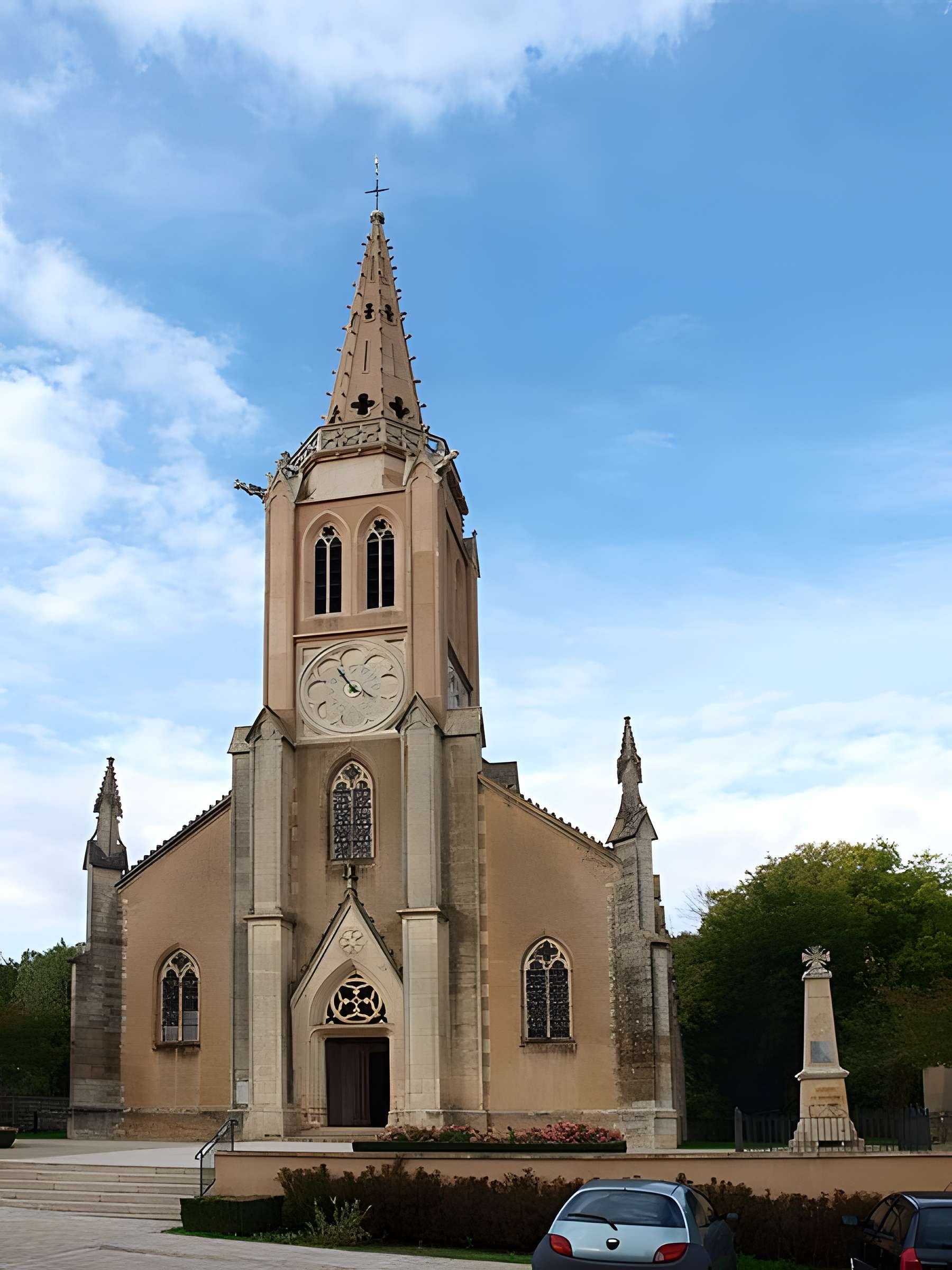 Eglise du hameau de Vassy