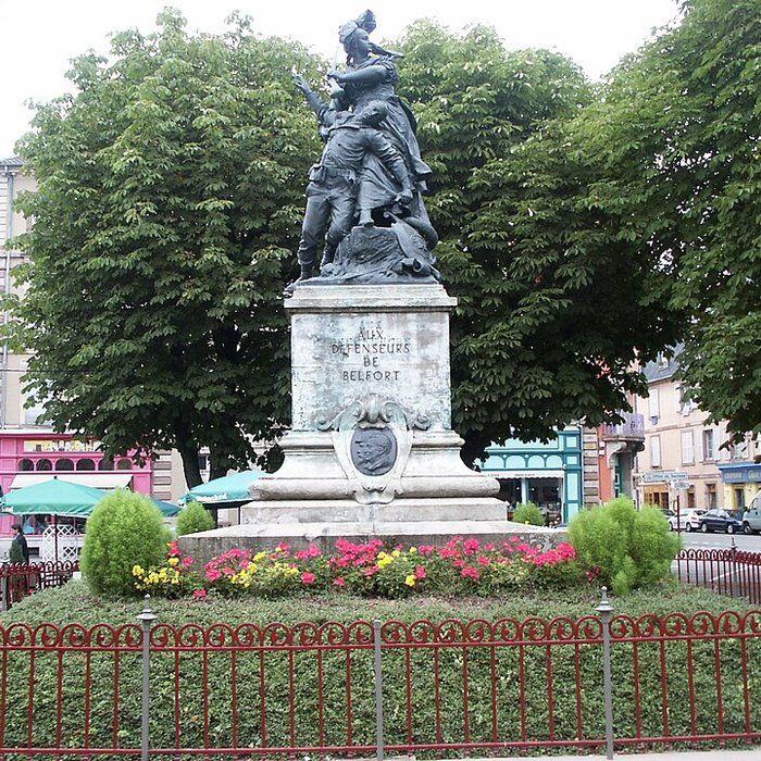 Photo de Monument Quand Même