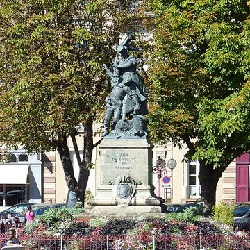 Monument Quand Même