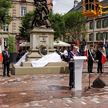 Monument Quand Même