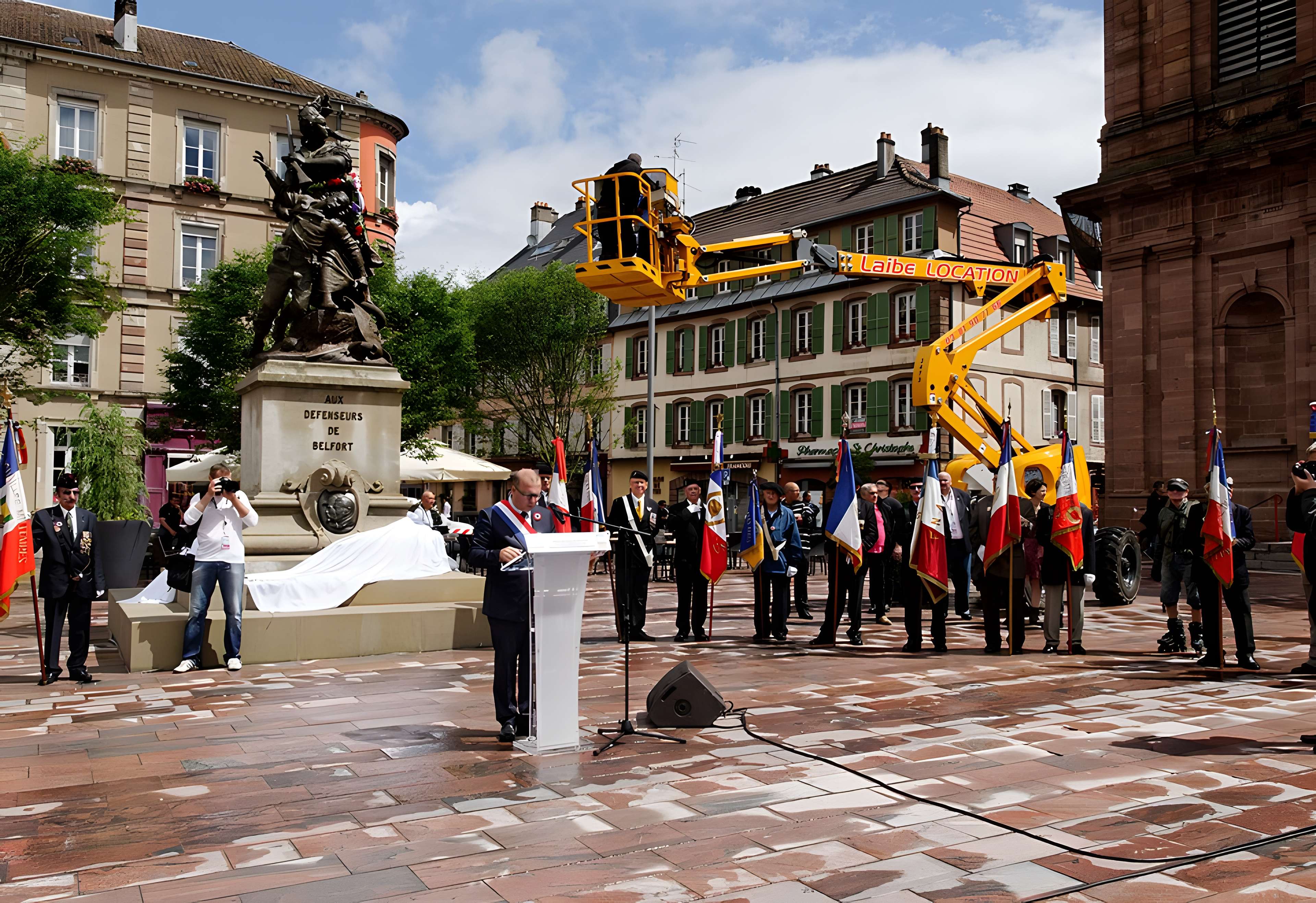 Monument Quand Même