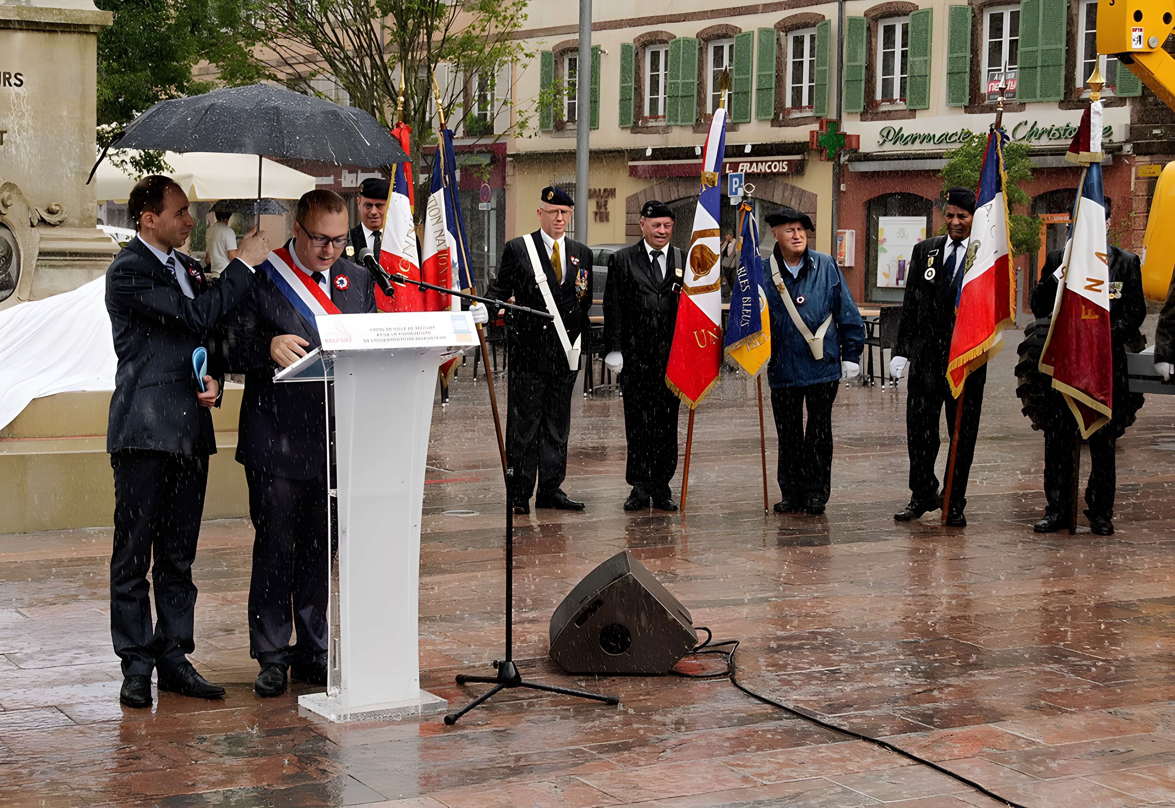 Monument Quand Même