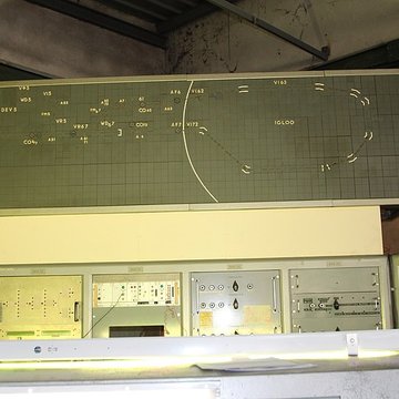 Anneau de collisions dOrsay, sis au Centre Universitaire dOrsay