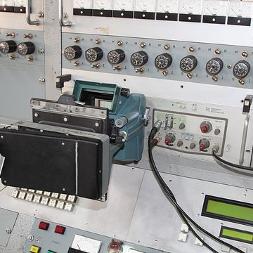 Anneau de collisions dOrsay, sis au Centre Universitaire dOrsay