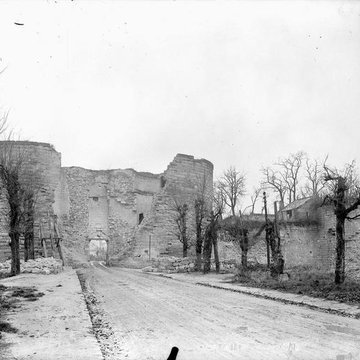 Porte de Laon à Coucy-le-Château-Auffrique