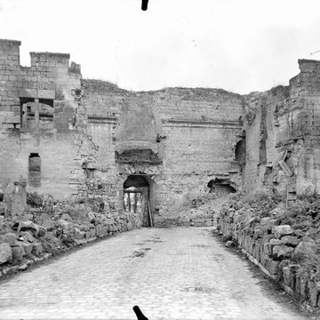 Porte de Laon à Coucy-le-Château-Auffrique