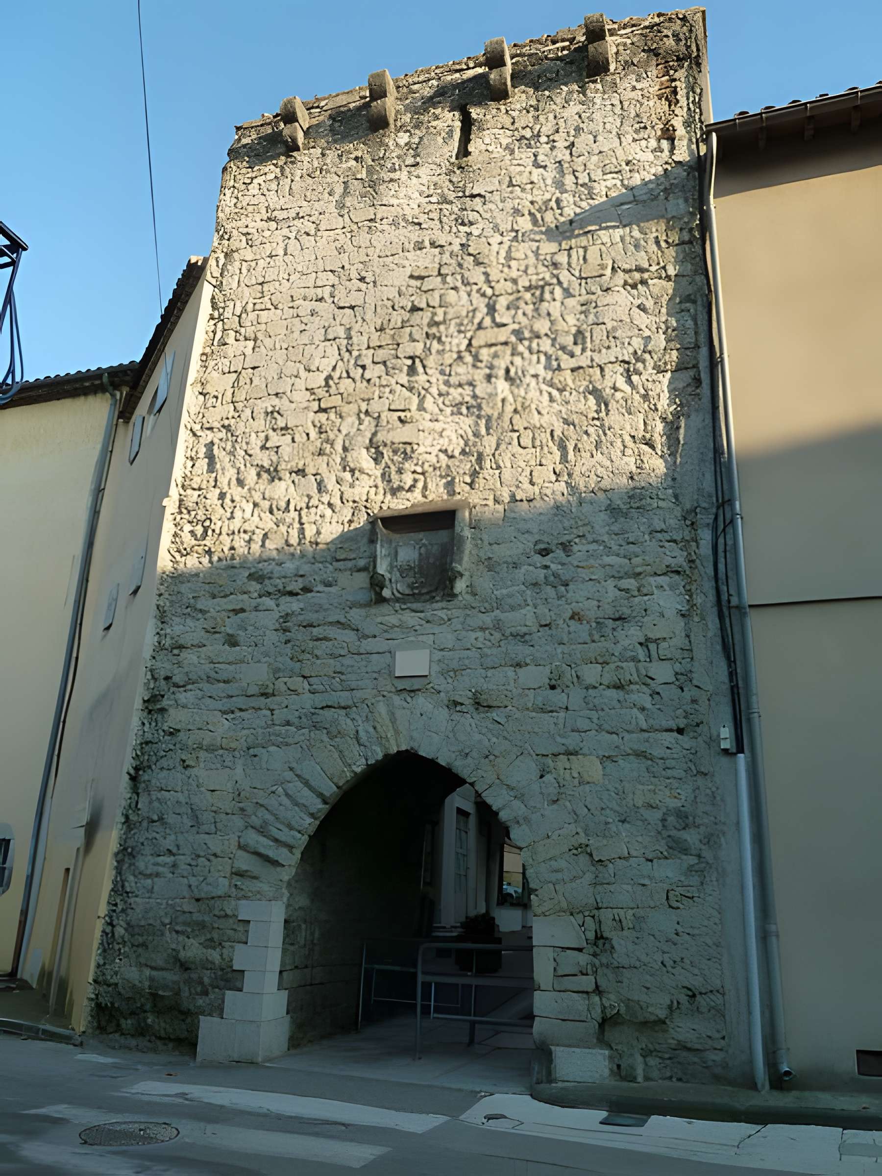 Porte de l'Hôpital de Villeneuve-de-Berg