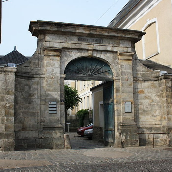 Photo de Hôtel-Dieu, actuellement centre hospitalier