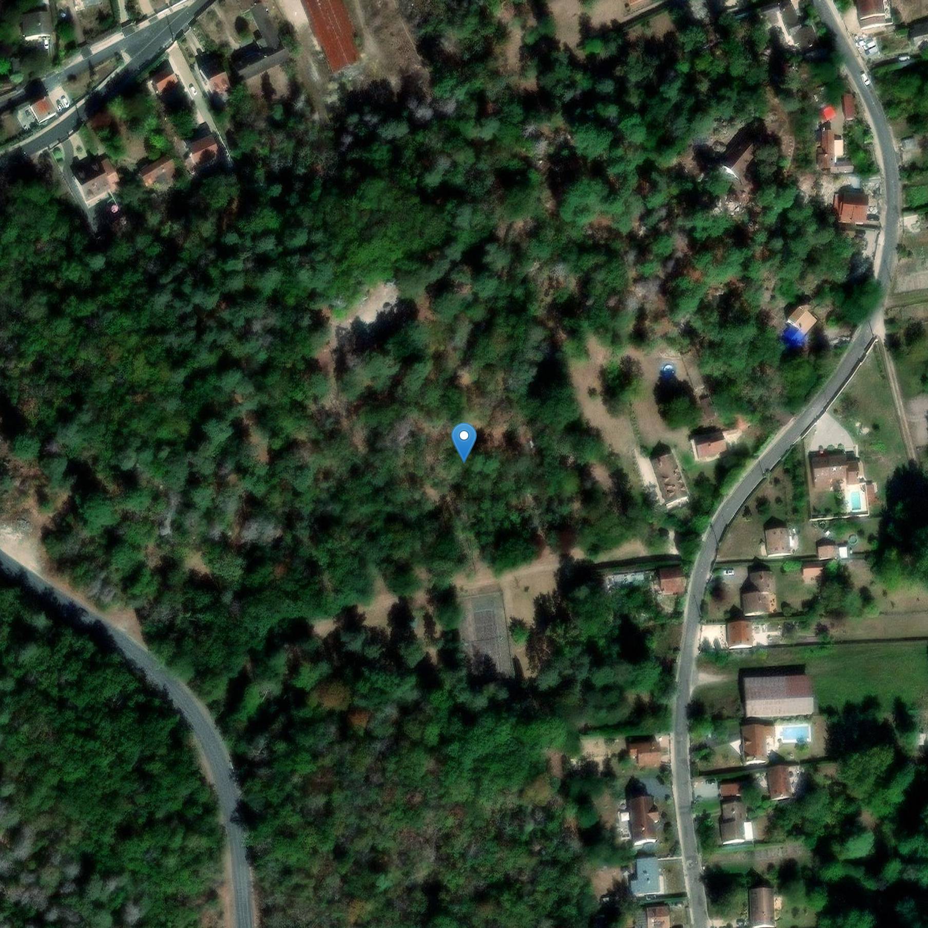 Photo de 境内彫刻が施された洞窟