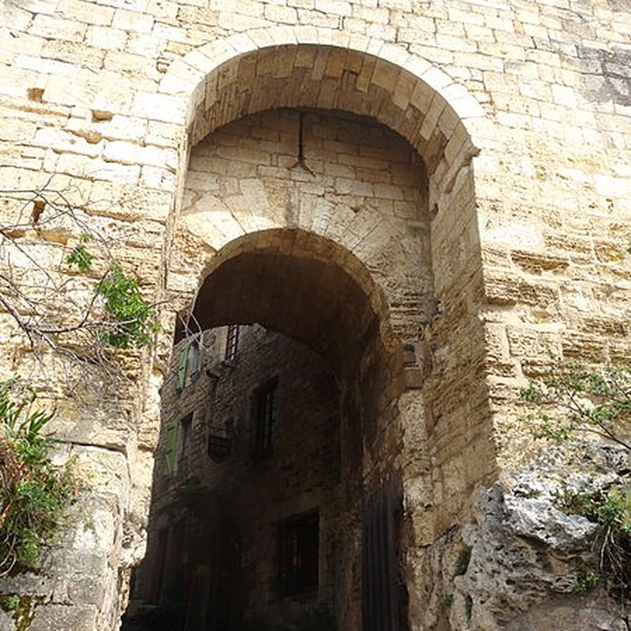 Photo de Porte de Rous à Cordes-sur-Ciel