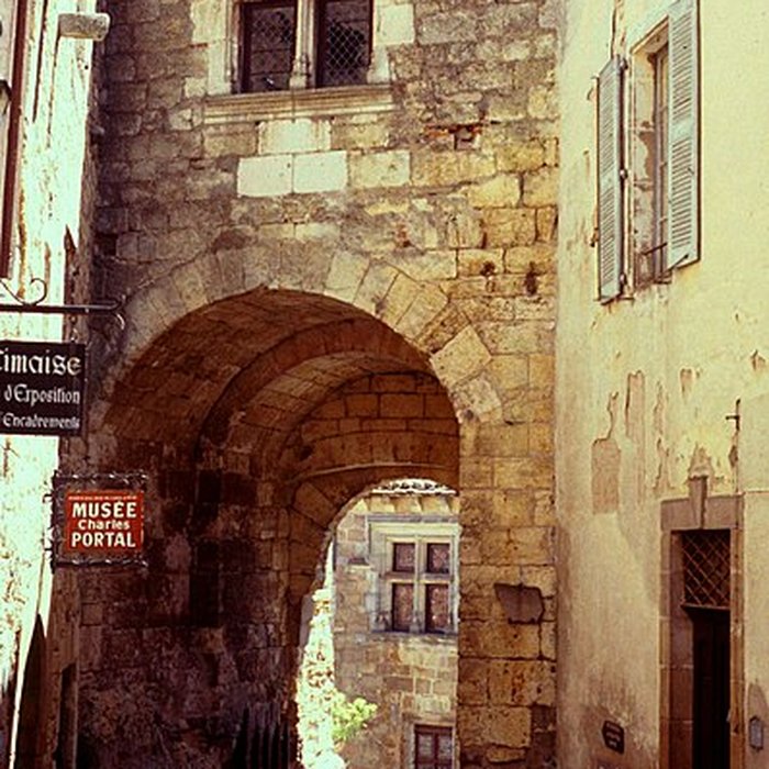 Photo de Porte de Rous à Cordes-sur-Ciel