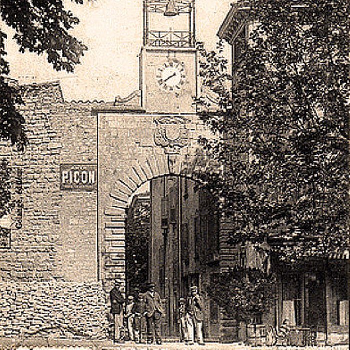 Photo de Porte de Saignon à Apt