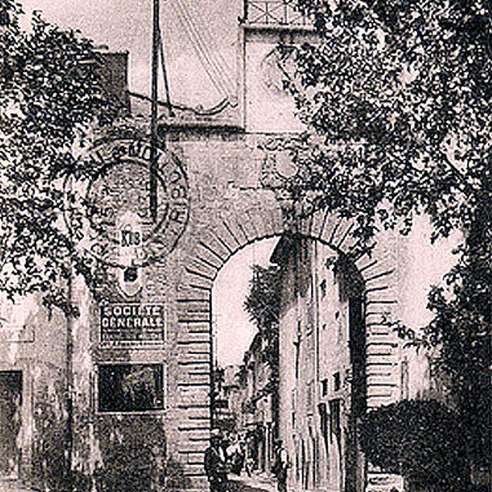 Photo de Porte de Saignon à Apt