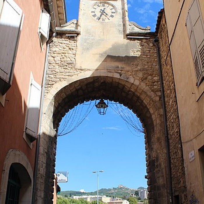 Photo de Porte de Saignon à Apt