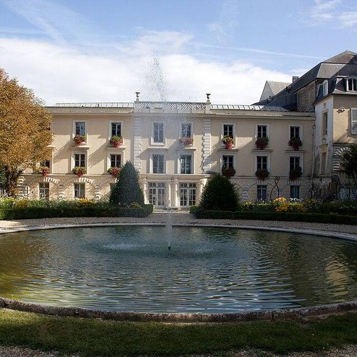 Photo de Immeuble, actuellement institut Saint-Clément