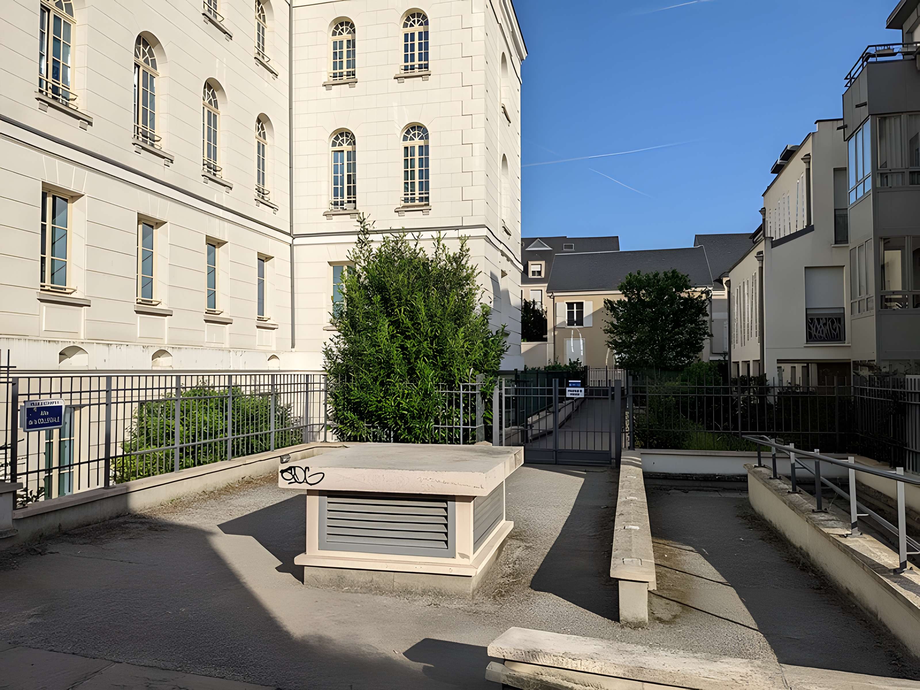 Hôtel-Dieu, actuellement centre hospitalier