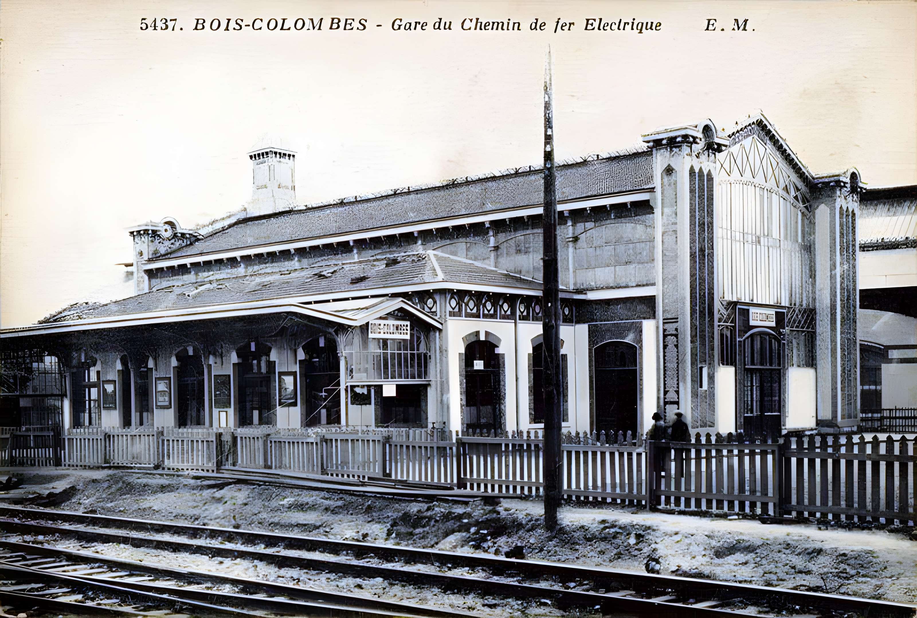 Gare, Pavillon d'Exposition dite Gare du Champ de Mars
