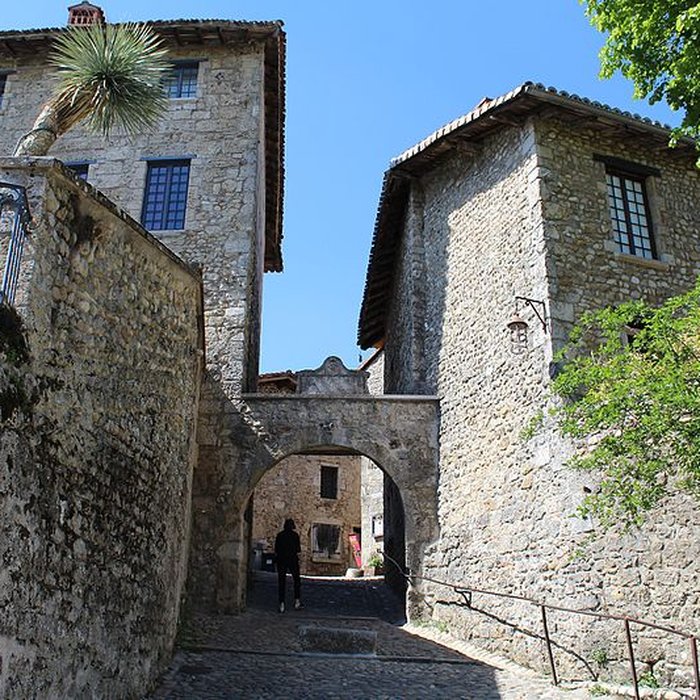 Photo de Porte dEn-Bas de Pérouges