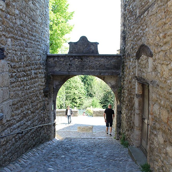 Photo de Porte dEn-Bas de Pérouges
