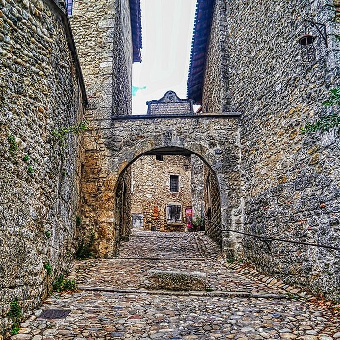 Photo de Porte dEn-Bas de Pérouges