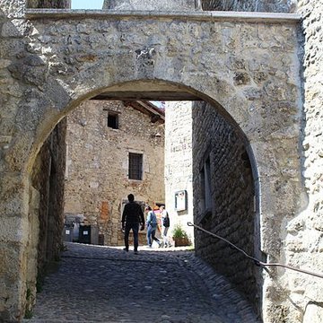 Porte dEn-Bas de Pérouges