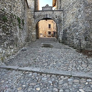 Porte dEn-Bas de Pérouges