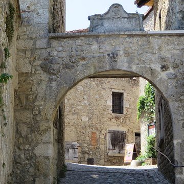 Porte dEn-Bas de Pérouges