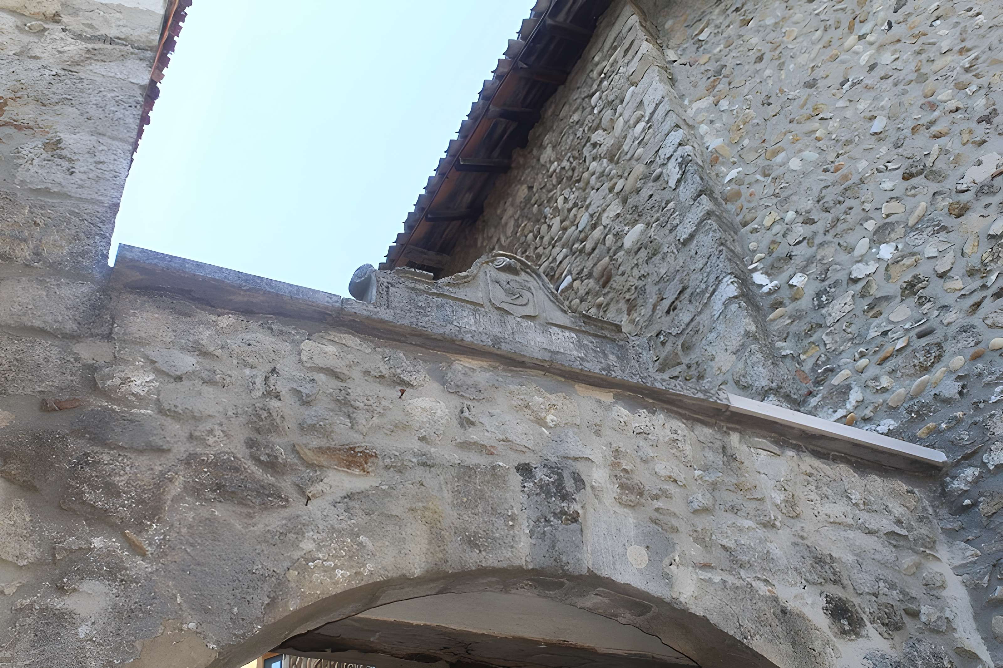 Porte d'En-Bas de Pérouges