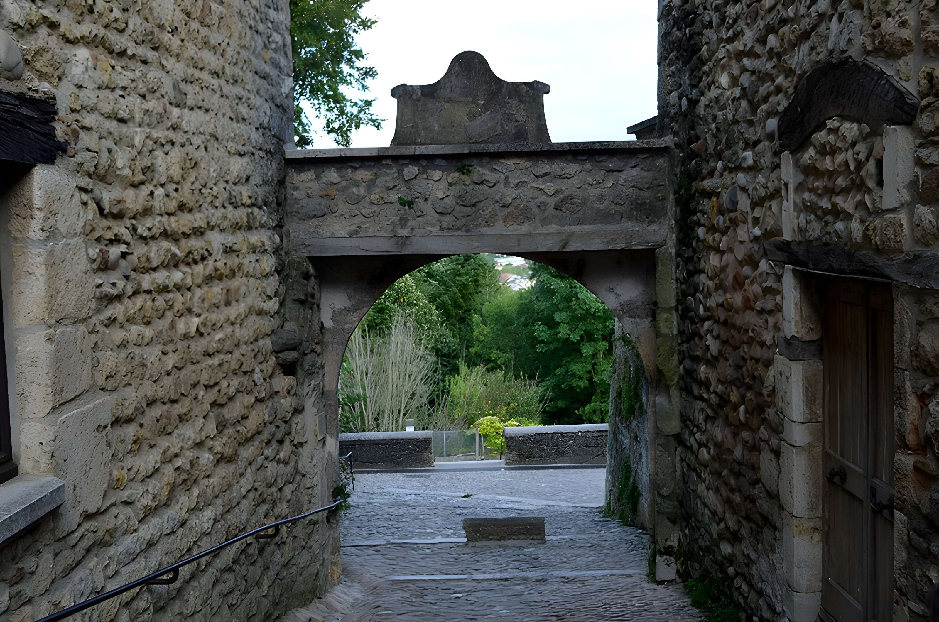 Porte d'En-Bas de Pérouges