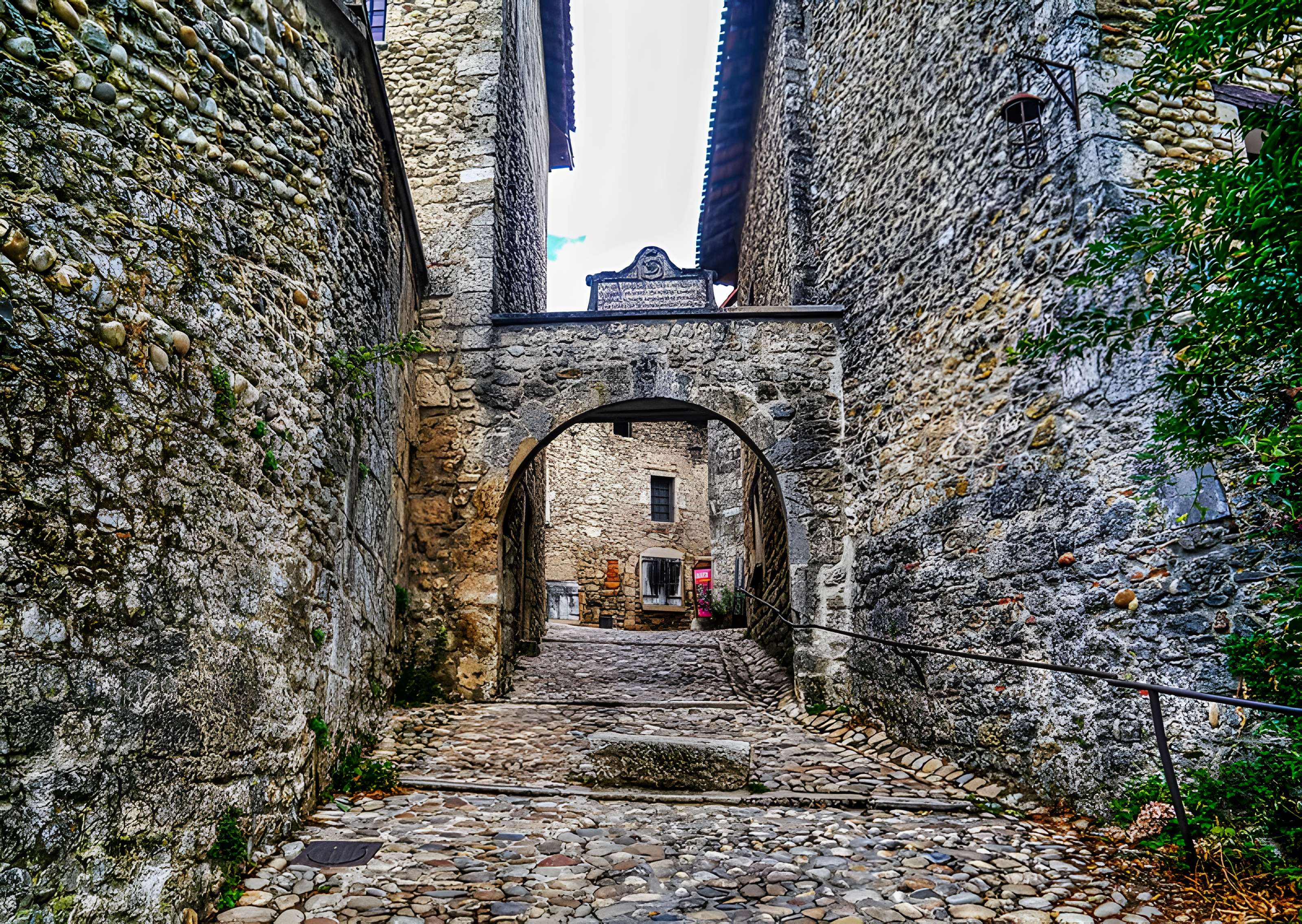 Porte d'En-Bas de Pérouges