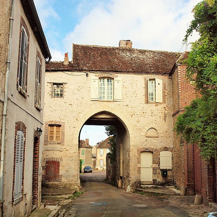 Photo de Porte denceinte de Cézy