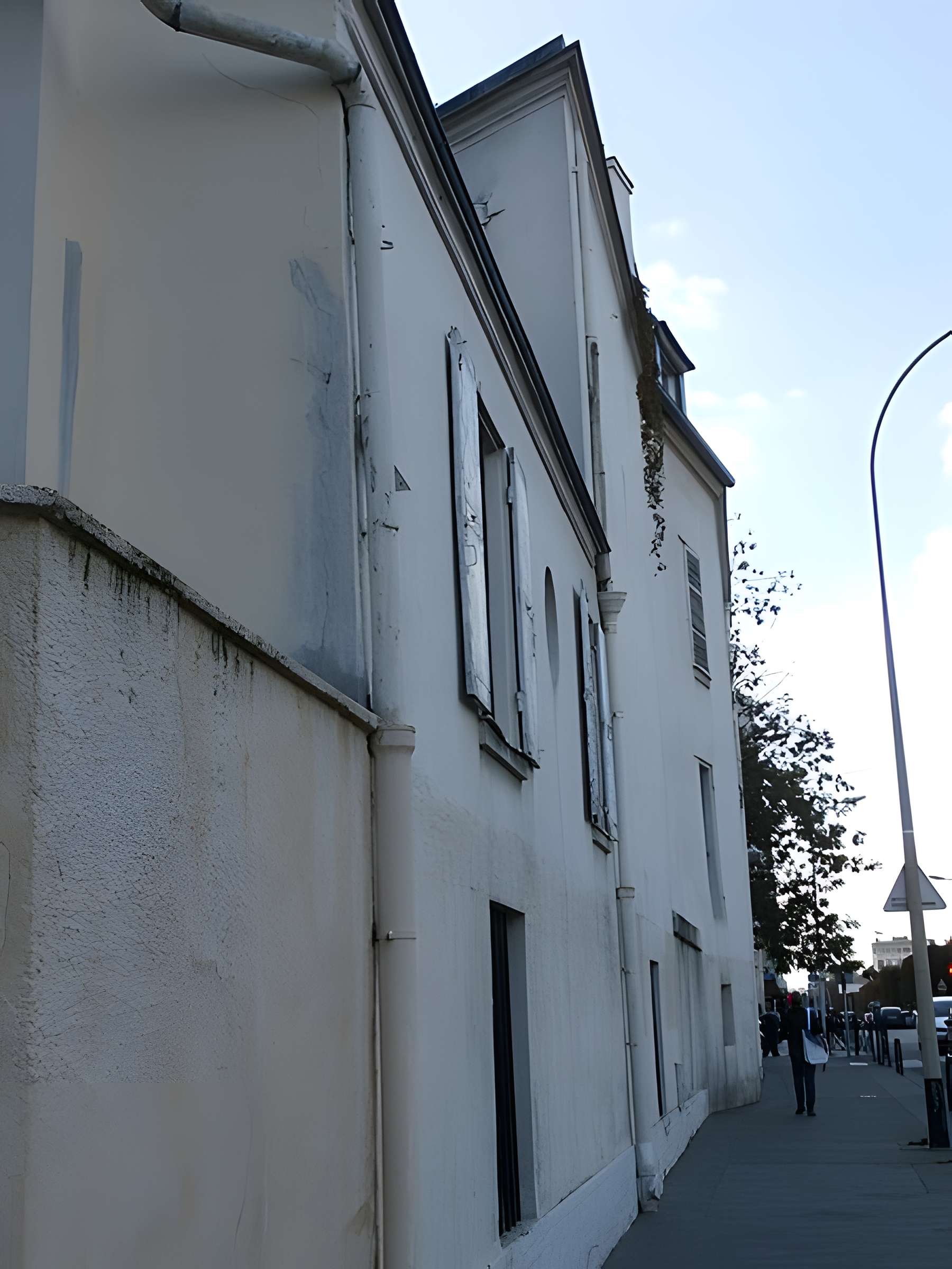 Ancien hôtel de Guines