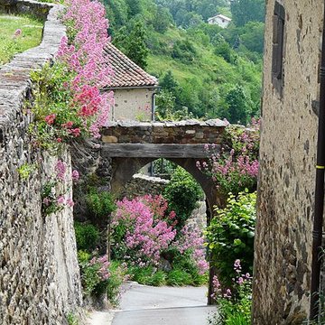 Porte denceinte de Montaigut-le-Blanc
