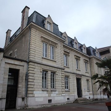 Ancienne manufacture des Tabacs